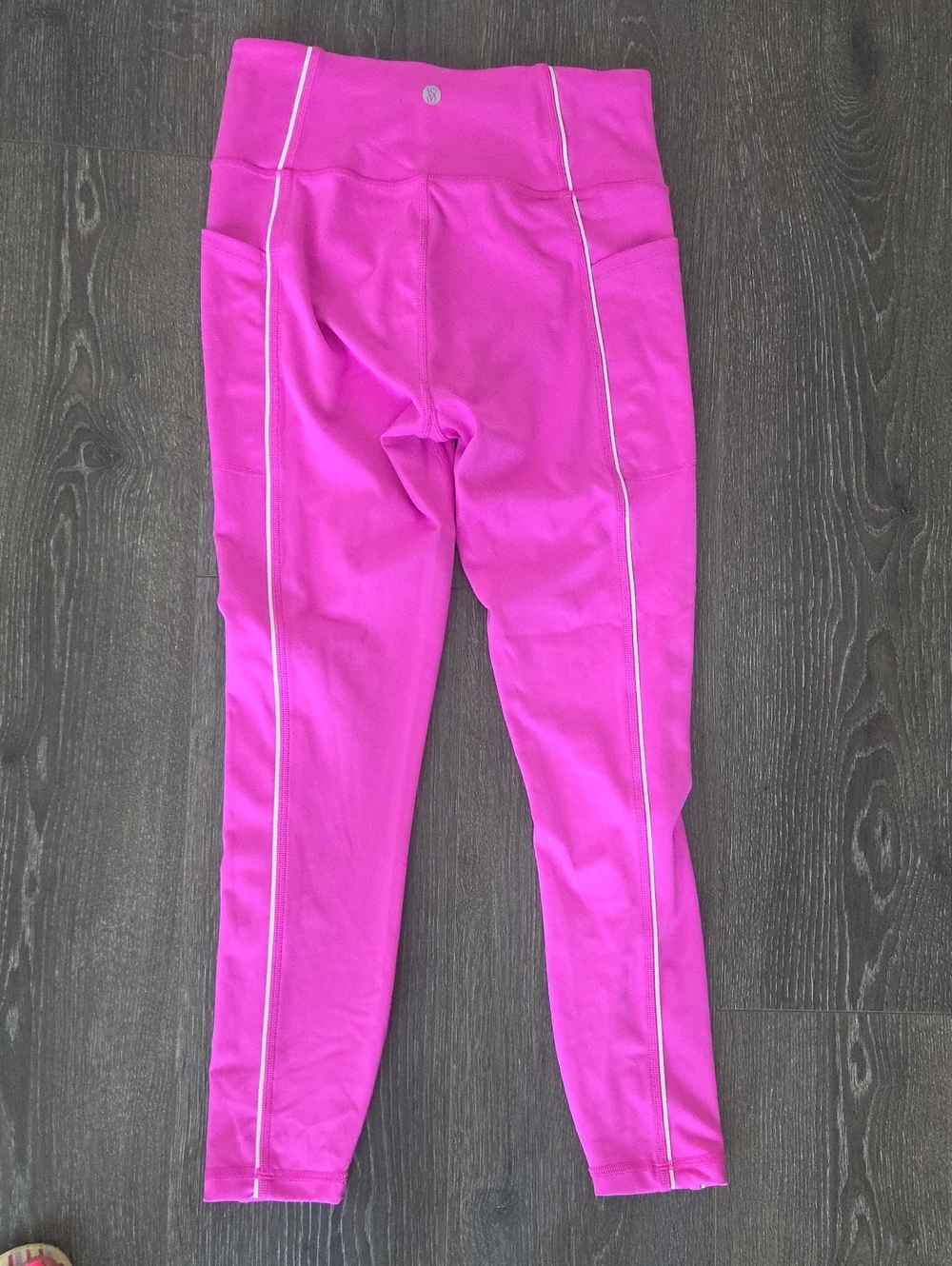Bright Pink Athletic Leggings with Side Piping